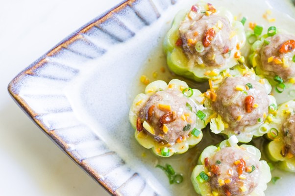 Stuffed Bitter Melon | 苦瓜封 (苦瓜鑲肉)