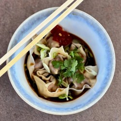 Pork Wontons with Spicy Red Sauce