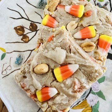 Candy Corn & Peanuts Blondies