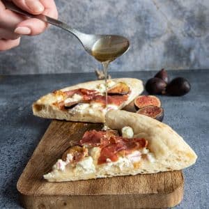Refrigerator Dough Fig, Goat Cheese and Prosciutto Pizza